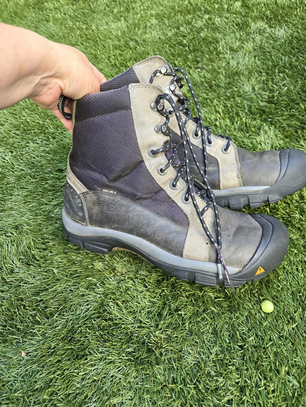 Keen Brixen Mid Boot 12022-BKGA - Men's Size 12